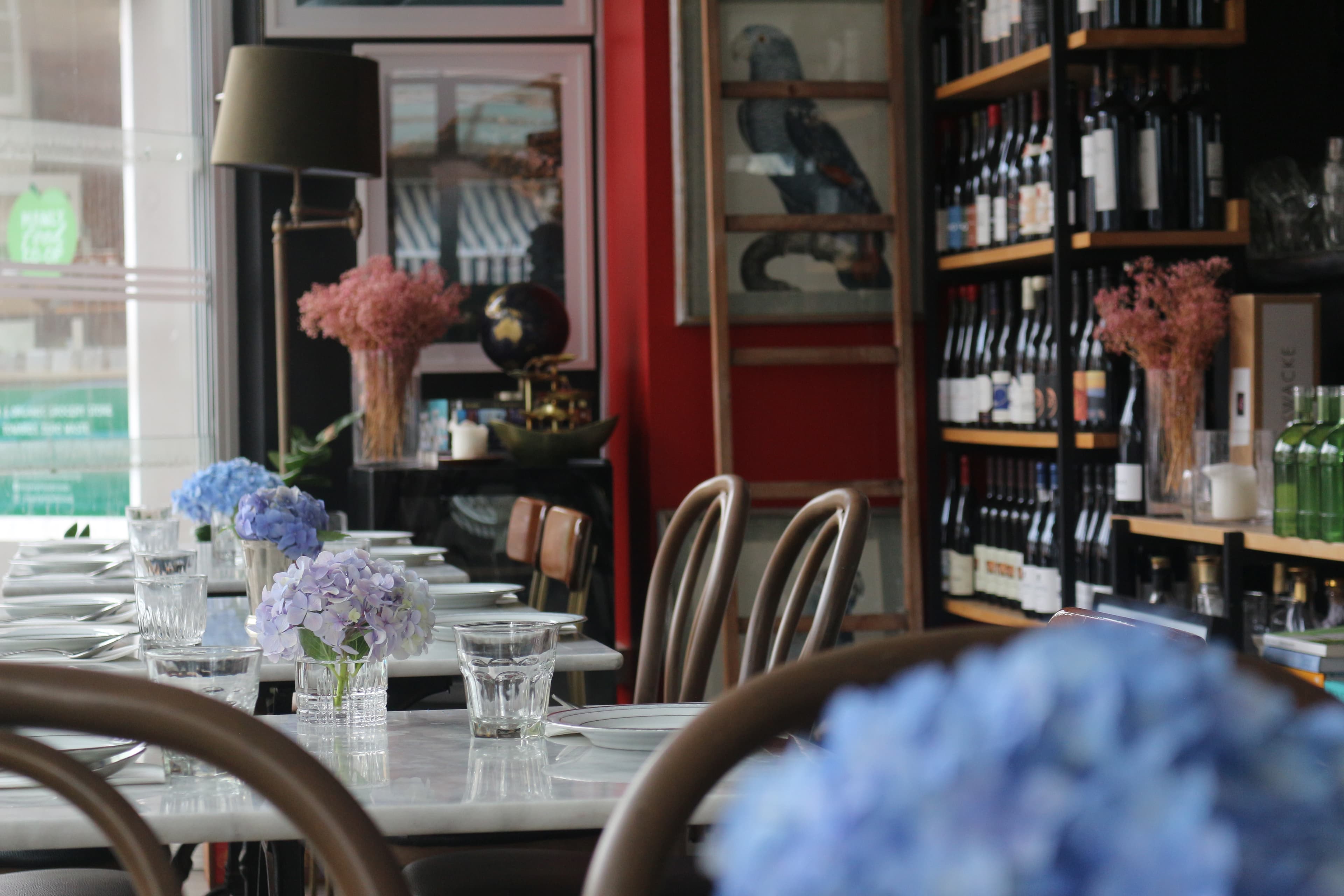Yok Thai dining room